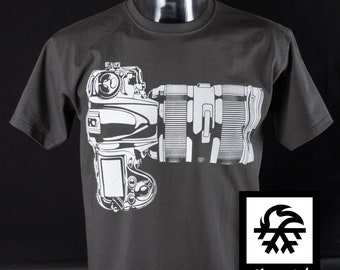 T-Shirt DSLR Nikon, Canon, Illustration von Waveslide