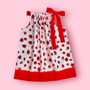 Strawberry Dress ~ Dress with fruit ~ Pillowcase Dress ~ Dress with berries ~ Fruit Outfit ~ Girls Dress ~ Toddler Dress ~ Fruit Birthday