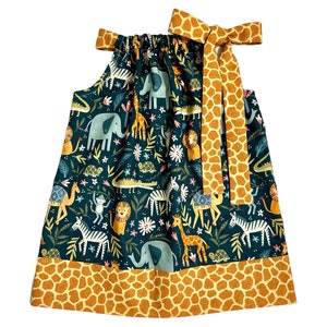 Robe safari ~ Robe taie d'oreiller ~ Robe jungle ~ Robe zoo ~ Robe animal pour fille ~ Robe pour tout-petit ~ Robe avec animaux ~ Anniversaire safari