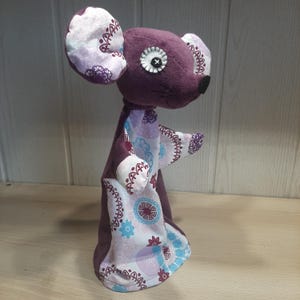 Mouse hand puppet
