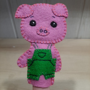 Pig finger puppet made of natural wool felt - original gift idea for children