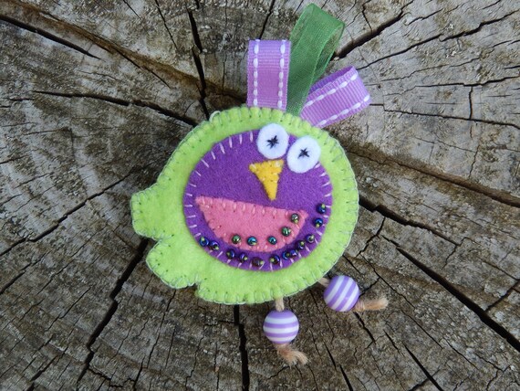 Broche Petit Oiseau En Feutrine Verte Et Violette