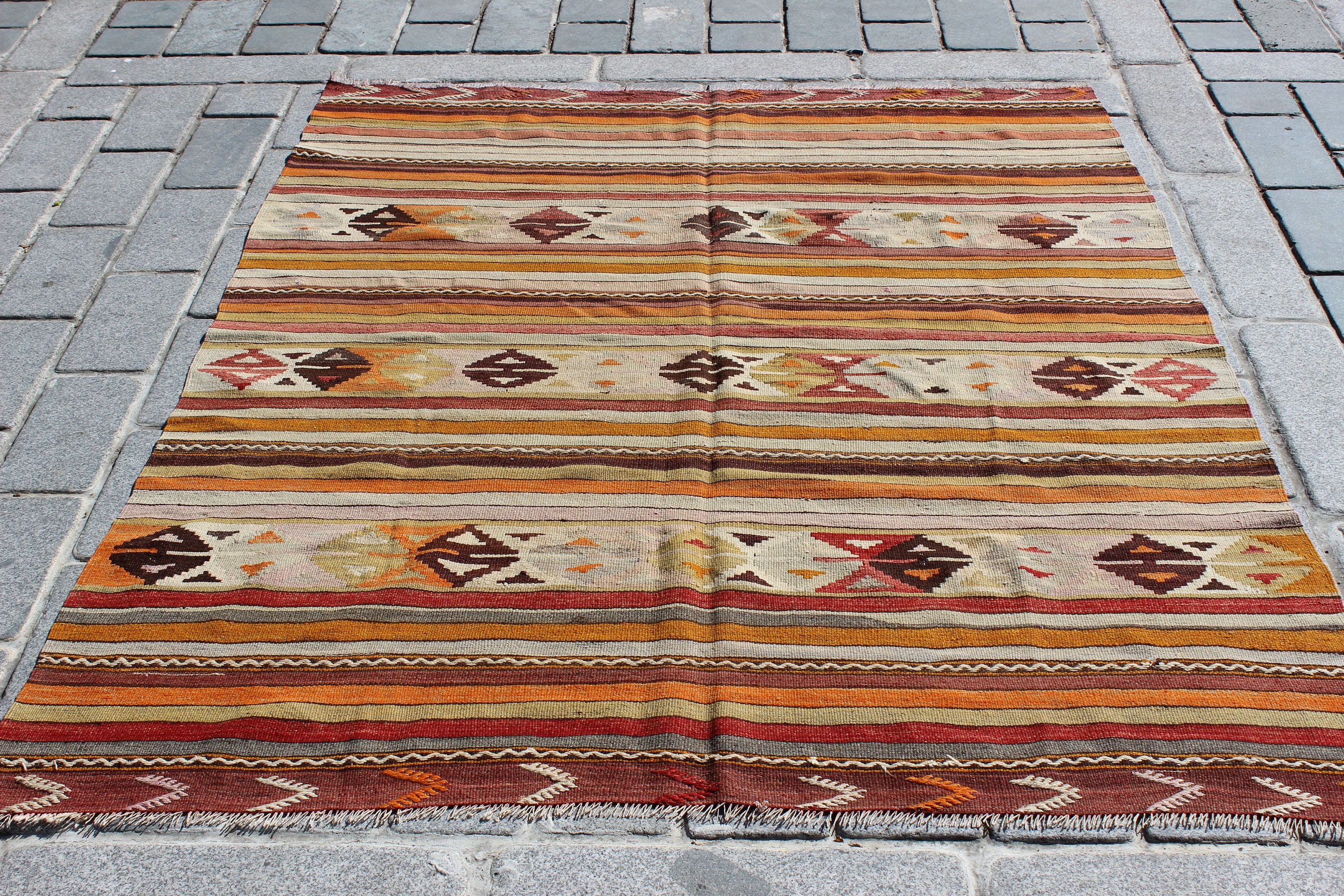 ヴィンテージトルコキリムラグ：手織りウールトライバルラグ(6.2インチ