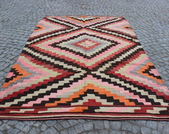 Handmade Turkish Kilim Rug: Vintage Pink Geometric Decor (6.2"x10.4")
