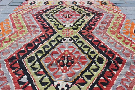 ボヘミアンヴィンテージトルコキリムラグ：手織りウール、6.9インチ