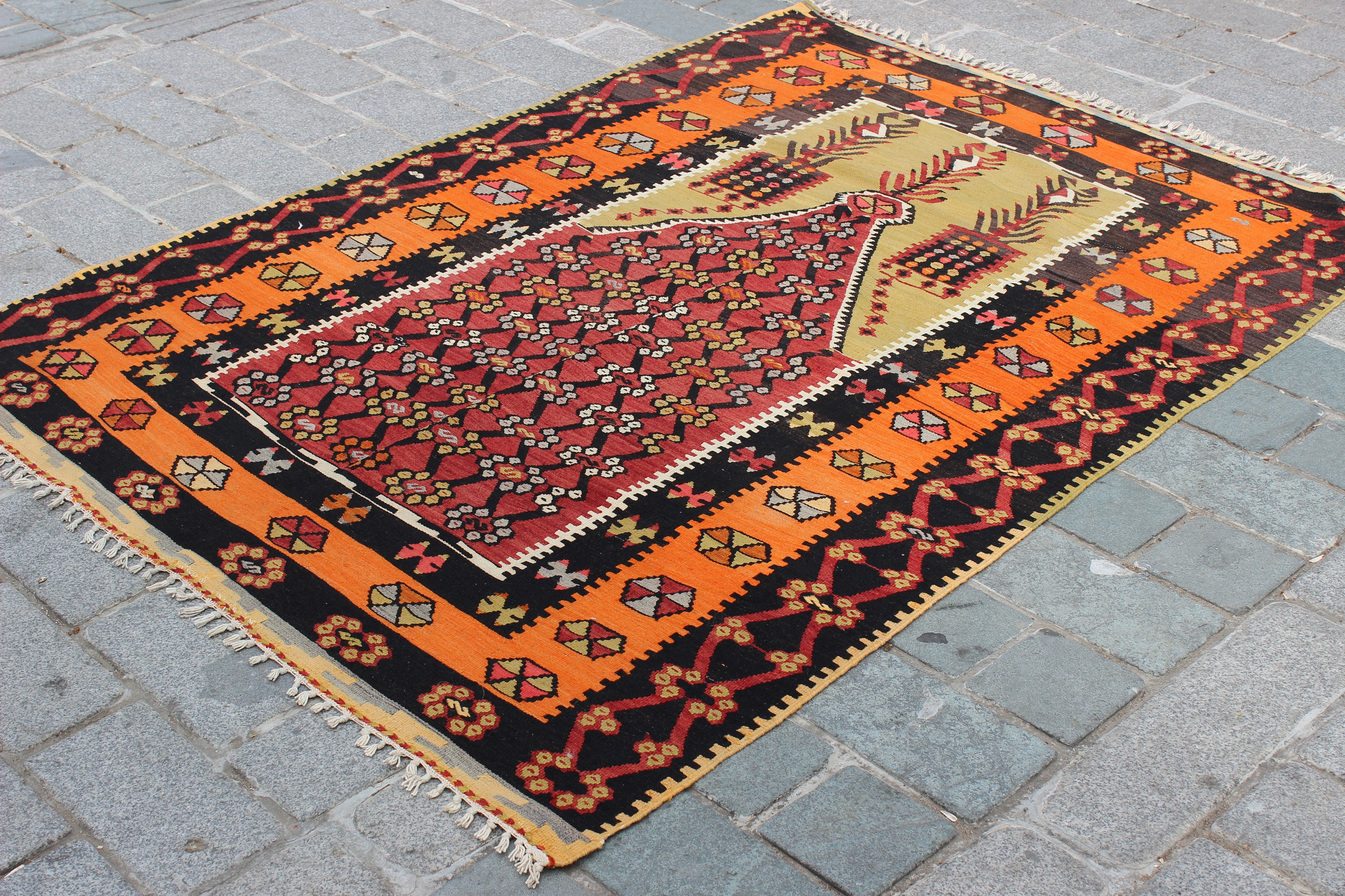 Tapis Kilim tissé à la main : laine vintage avec motif géométrique bohème - Canada