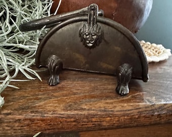 Vintage Lion Head, House of Lloyd Metal Wood Log, Coaster Holder, Napkin Holder- Granny-Core, Boho Chic Decor