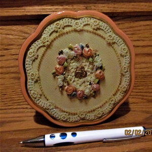 Avon Valentine Day 1981 Sweet Sentiments Tin With Lid Granny Core - Etsy
