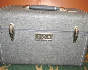 Vintage Blue Sparkle Tweed Samsonite Train Case with Key and Cosmetic Tray