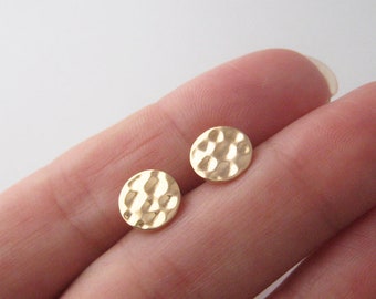 Earrings hammered round circles studs studs 18 carat gold plated