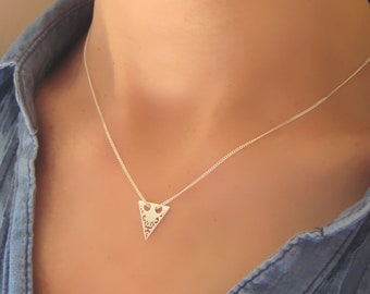 or argent simple bonheur collier collier tricot chaîne triangle pendentif or argent simple bonheur collier collier tricot chaîne triangle pendentif