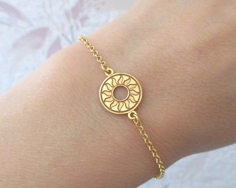 Sun motif bracelet in 24 carat gold plated