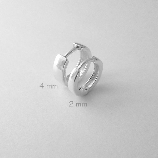 Mono mini hoop earring in 925/1000 silver