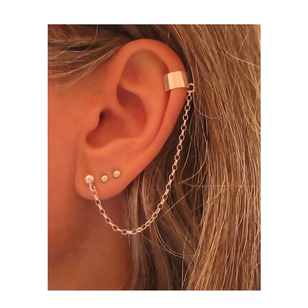 Orecchino cartilagineo Ear cuff con catena in argento 925/1000