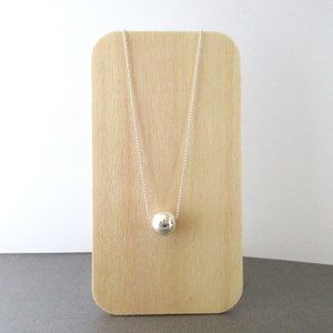 Ball pendant necklace in 925/1000 silver