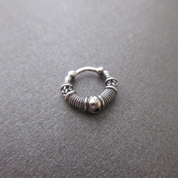 Mono boucle d'oreille mini créole tribales ethniques en argent 925/1000e