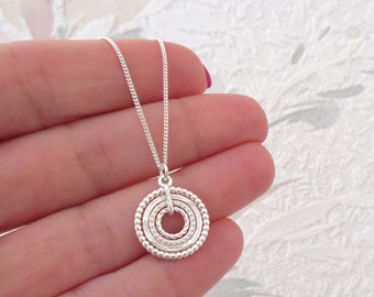 Collier pendentif rond multi cercles argent 925/1000e