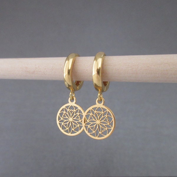 Mini hoop earrings rings charms openwork pastilles in 24 K gold plated