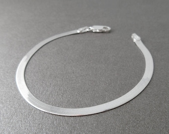 Flat mirror-effect curb chain bracelet in 925 sterling silver