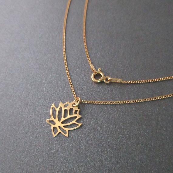 Gold lotus flower pendant best sale necklace