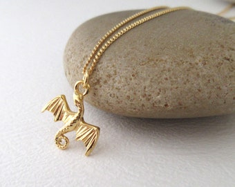 Little dragon pendant necklace in 24k gold plated