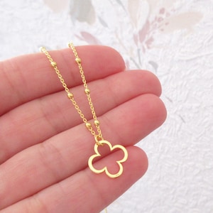 4 Leaf Clover Pendant Necklace Satellite Chain Yellow Gold Plated