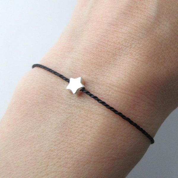 Bracelet minimaliste cordon en soie étoile en argent 925/1000e