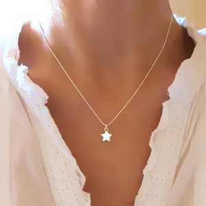 Small star pendant necklace in 925/1000 silver