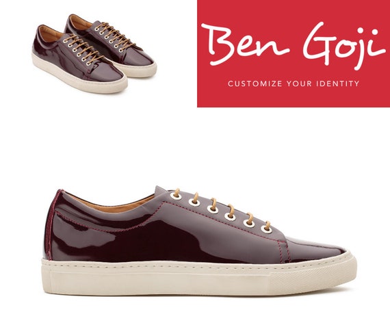 burgundy tennis shoes