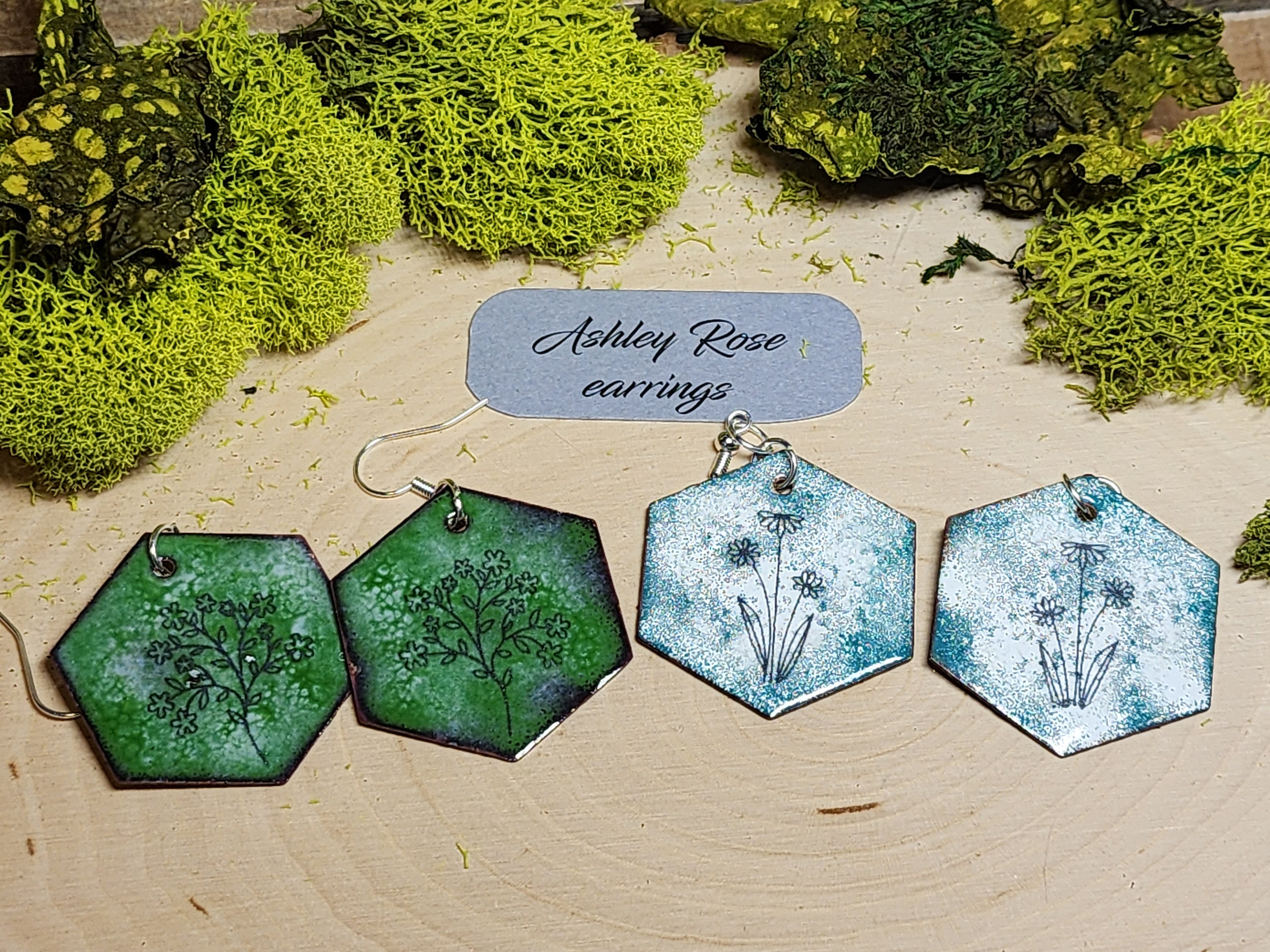 Hexagon Green with Flower Decal - Thumbnail 3