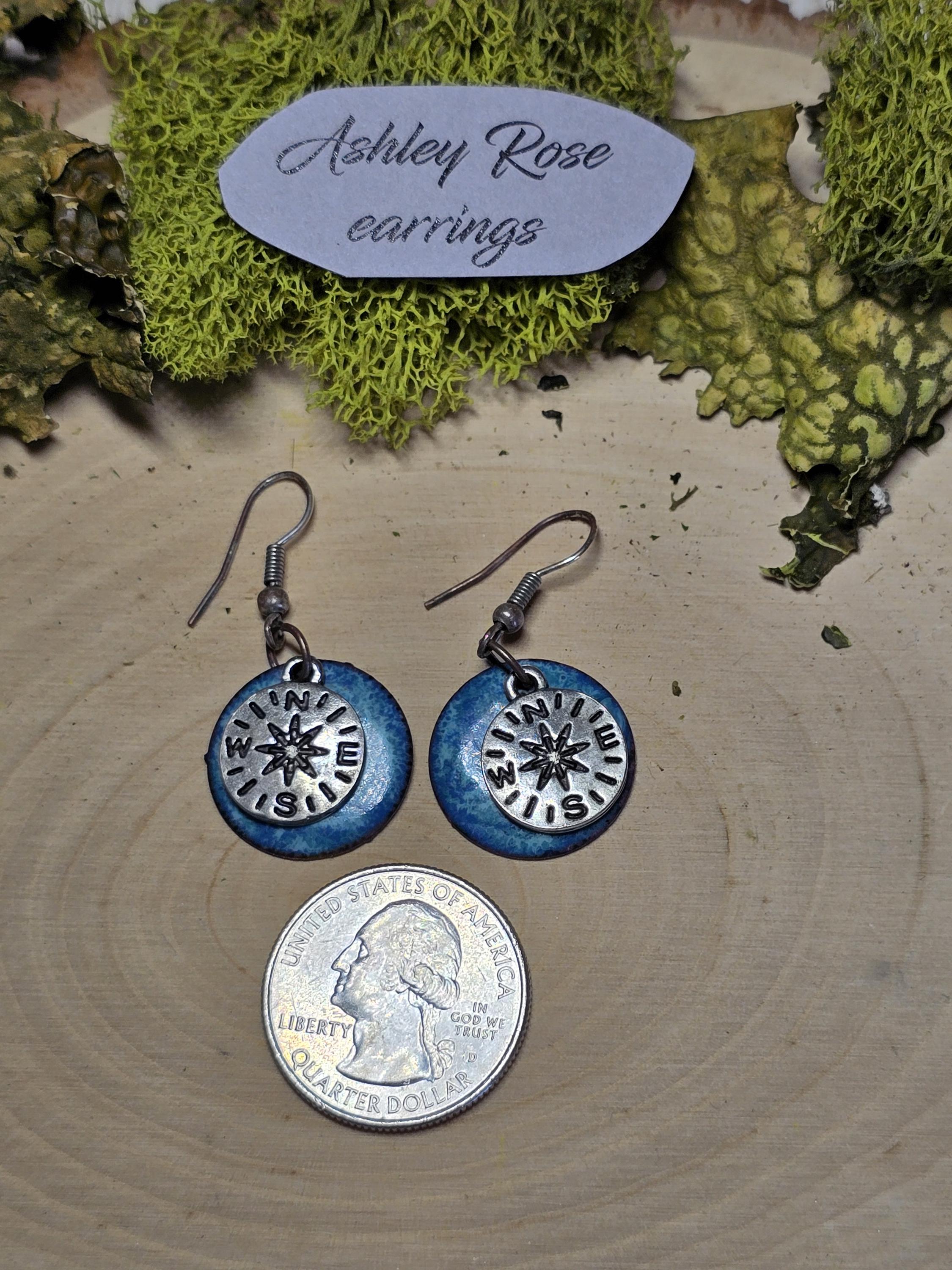 Compass with Blue/Green background - Thumbnail 2