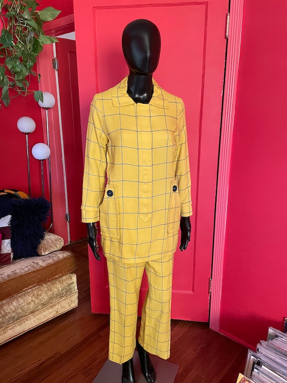 Vintage 1960s Women’s Yellow Grid Mod 2 pc Suit S/