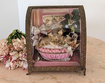 Napoleon III Wedding Globe   Old French Bridal Box