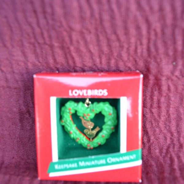 Hallmark Keepsake Vintage Miniature Ornament "Lovebirds" Holiday Christmas Tree Decor For Small Spaces