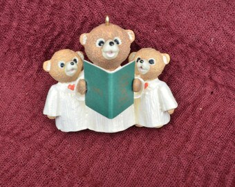 Hallmark Keepsake Ornament Tender Touches Collection Glee Club Bears Vintage Ornament