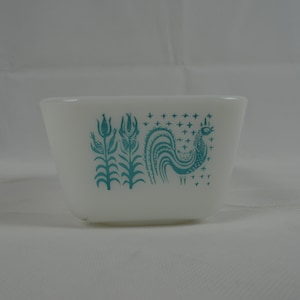 Pyrex 0502 Amish Butterprint  Refrigerator Dish