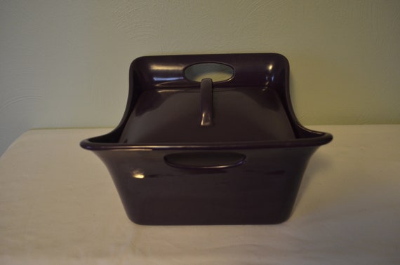 Purple Rachael Ray Stoneware 3.5-Quart Rectangular Covered Casserole & Baking Dish