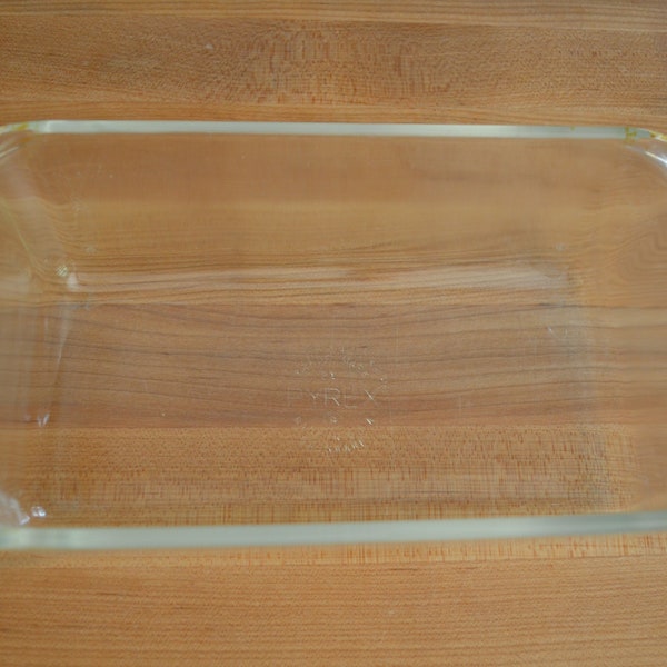 Pyrex Loaf Pan With Handles #213 Bread Or Meatloaf Baking Pan