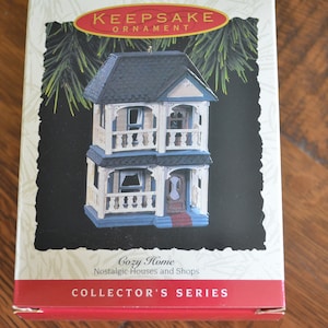 Hallmark Nostalgic House And Shops Collector&#39;s Series Holiday Christmas Tree Ornament &quot;Cozy Home&quot; Stocking Stuffer Gift Exchange Idea