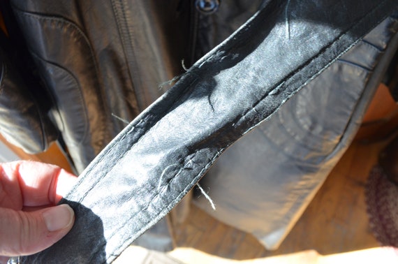 Ladies Full Length Leather Coat Black Vintage Lon… - image 9