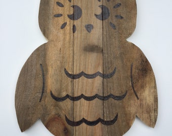 Owl, wooden owl, rustic owl, pallet owl, woot woot, fall decorations, wall hanging, door hanging, rustic, rustic decor,wood owl,wood burning