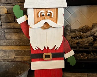 Wooden Santa, Santa, pallet Santa, christmas decor, Christmas, decorations, rustic Santa, standing Santa, rustic, dimensions, holiday, paint
