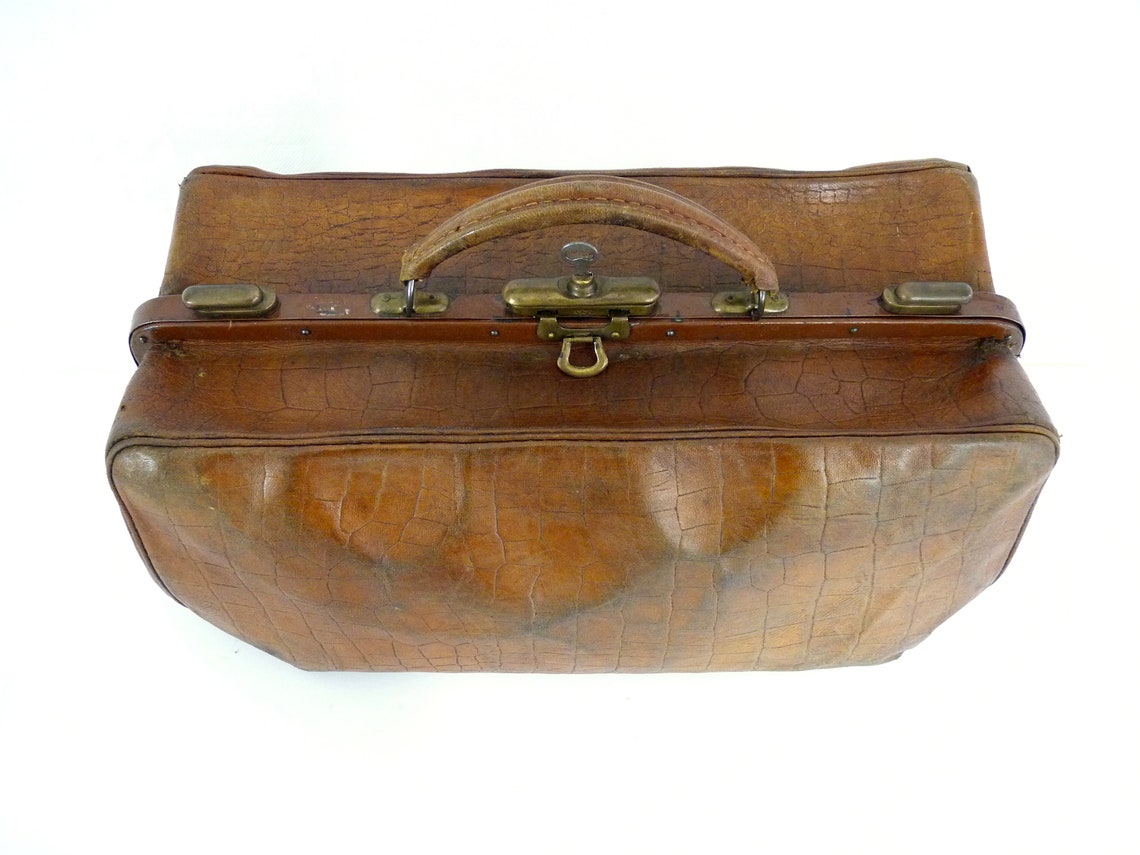 Old bag bag doctor's bag from 1920 in leather and brass Etsy