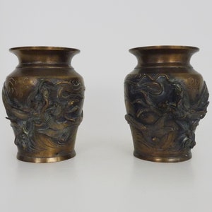 Pair of Japanese dragon vases in patinated bronze - 1900