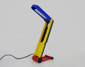 Postmodern desk lamp by Benetton, Memphis Style Italy 1980s
