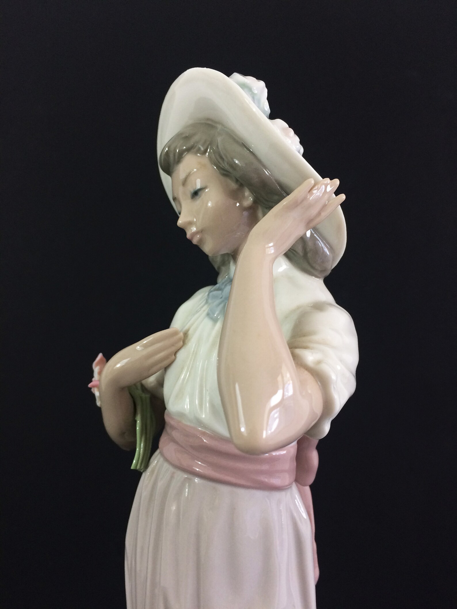 Lladro NAO Daisa 1980 girl with flower bouquet handmade in Etsy