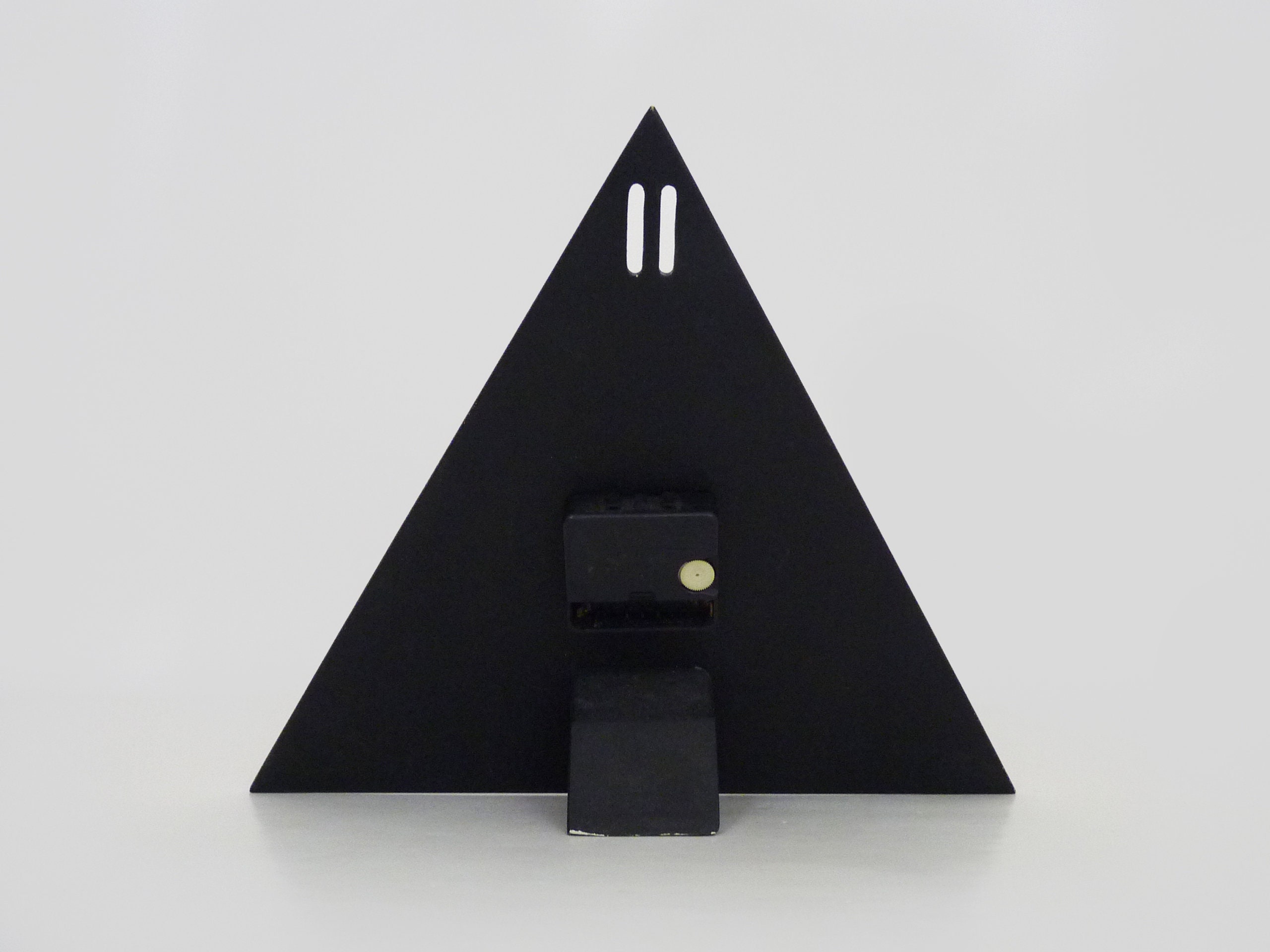 Postmodern Black Table Clock by Shiseido Japan, Memphis 1980s - Etsy Postmodern Black Table Clock by Shiseido Japan, Memphis 1980s - Etsy