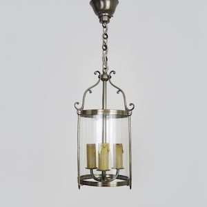 Very beautiful lantern pendant light in silver plated brass and glass in Louis XVI style. 60s 70s
