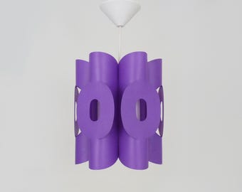 Vintage 6-sided pendant light in purple and white plastic. Space Age. 70s 80s