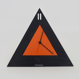 Horloge de table des années 80 par Pietro d&#39;Amato pour Design Arch,  Memphis 1980s